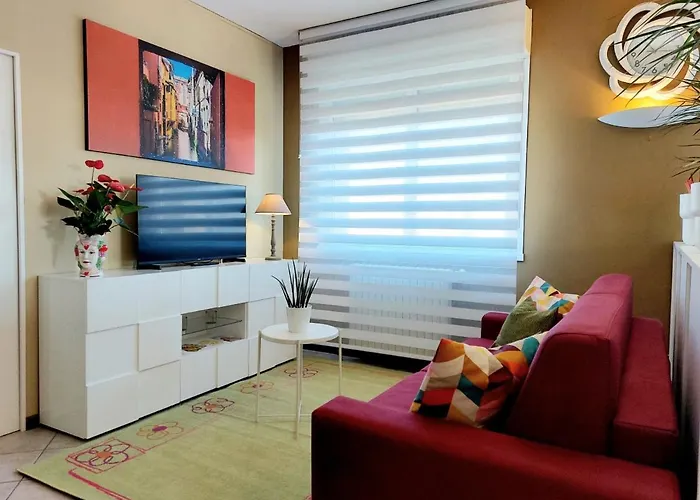 Attico In Fiera Болонья