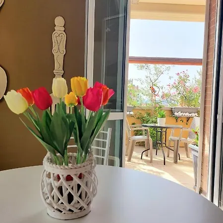 アパート Attico In Fiera ボローニャ